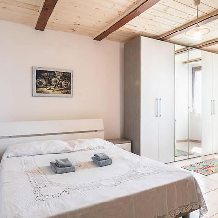 Roman Ruins - Elegant Apartment Όλμπια Εξωτερικό φωτογραφία
