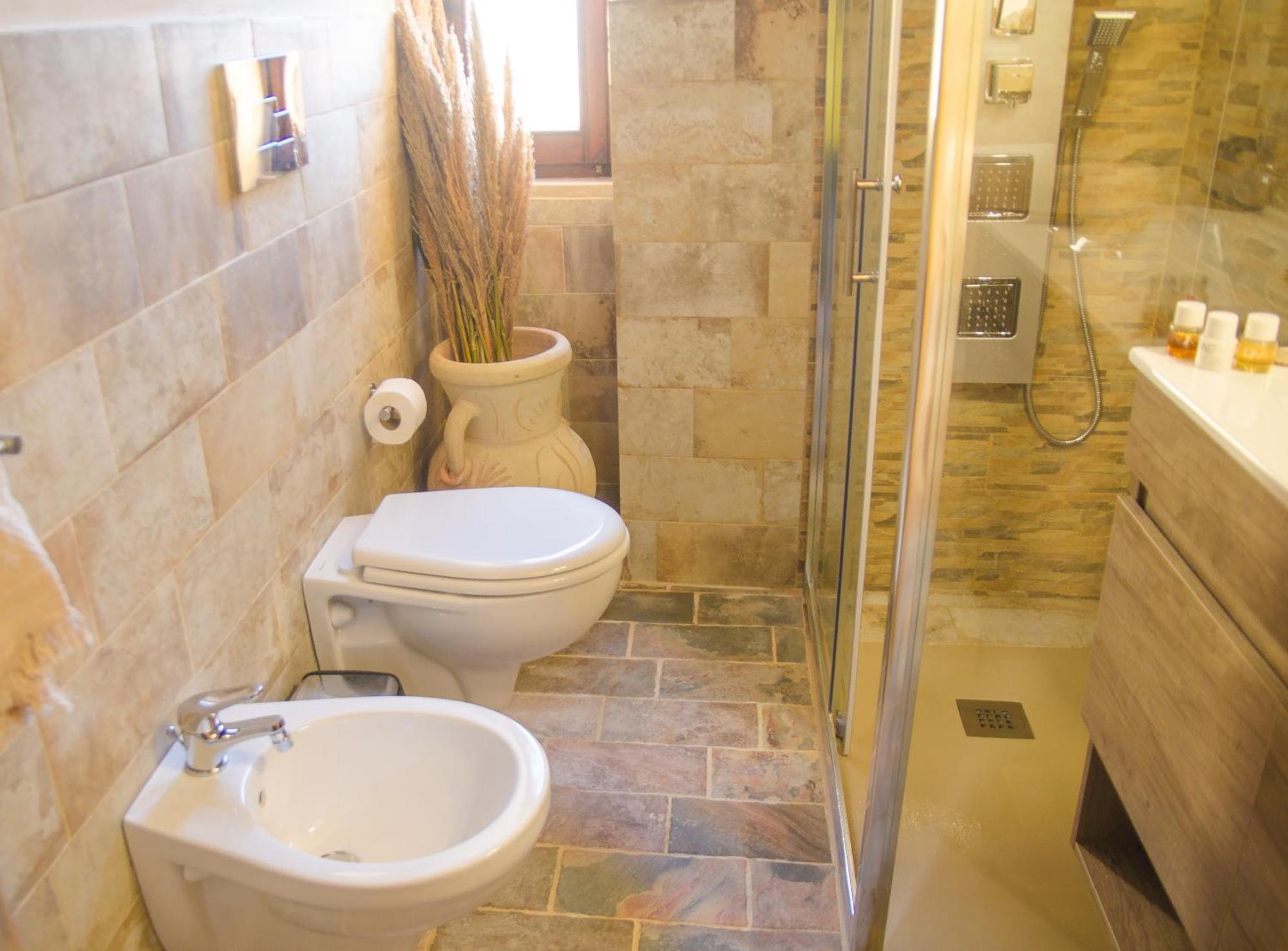 Roman Ruins - Elegant Apartment Όλμπια Εξωτερικό φωτογραφία